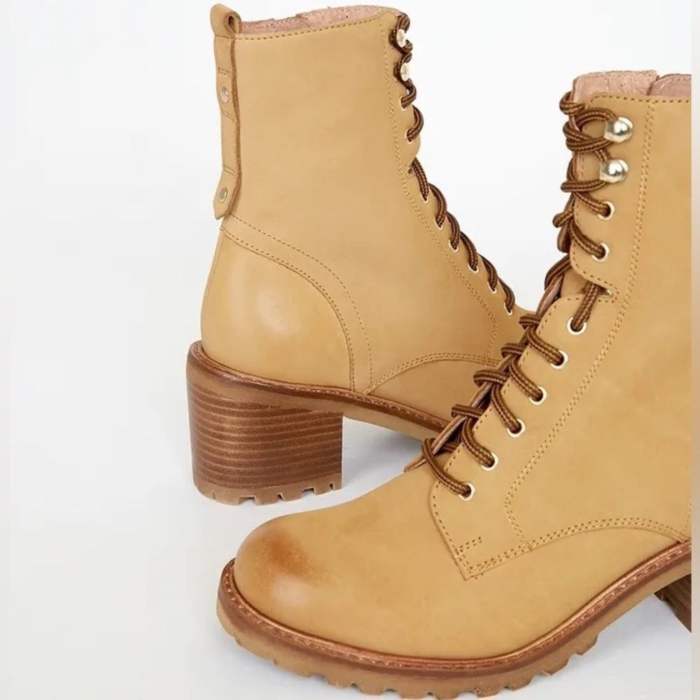 NEW Seychelles Irresistible Combat Boots 10 TAN - Picture 7 of 10
